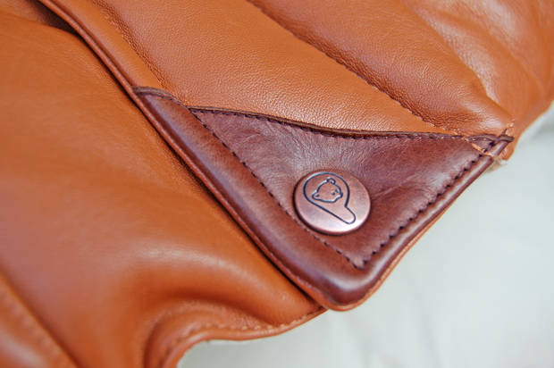35th-anniversary-outback-leather-detail
