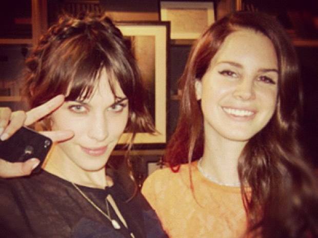 alexa_chung_braid_640x480