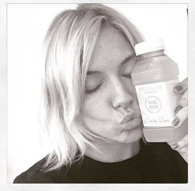 Sienna Miller ama Pure Skin Juice