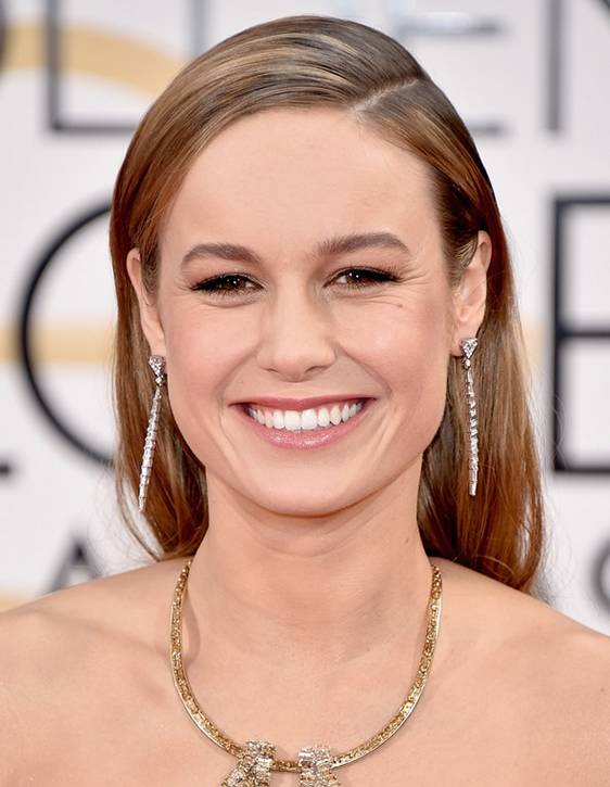 raya al lado vanidad Brie Larson