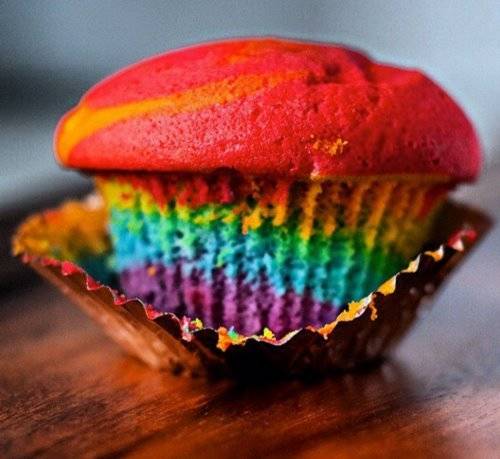 comida arcoíris cup cake