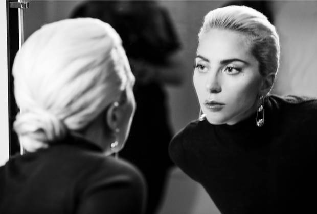 Lady-Gaga-Tiffany-portada