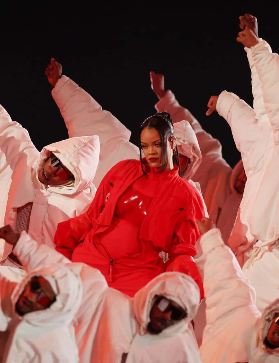 Rihanna en el medio tiempo de la Super Bowl