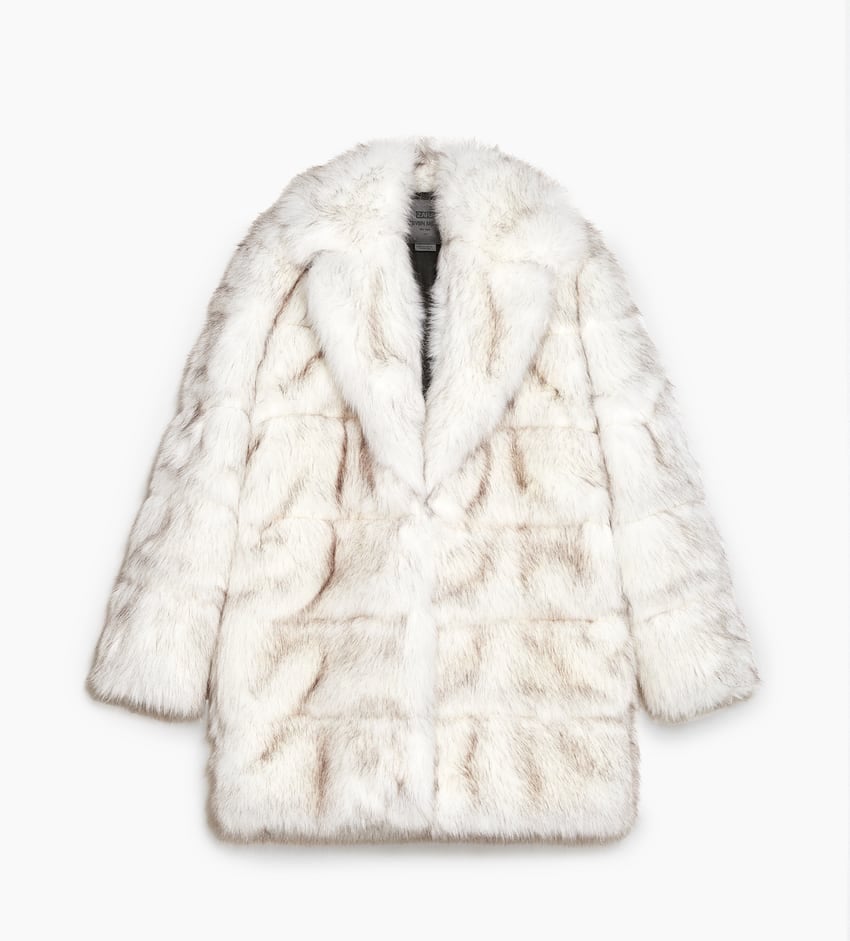 Un abrigo de pelo sintético de Zara