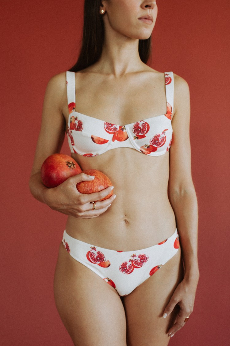 Bikini con estampado de chirimoyas