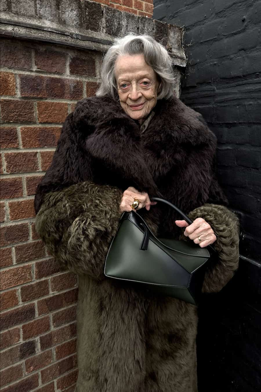  Maggie Smith LOEWE