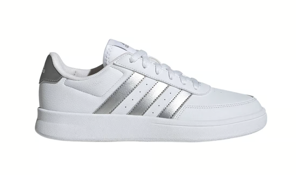 Estas zapatillas parecidas a las adidas Samba no superan los 60€