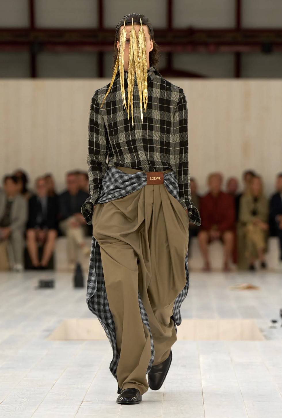 Loewe Spring 2025 Menswear 