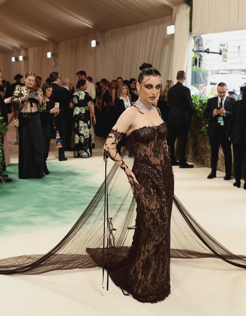 Emma en la met gala 2024