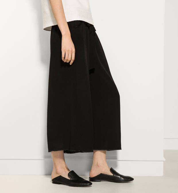 10-prendas-de-amancio-ortega-que-tu-armario-necesita-pantalones-culotte-massimo-dutti