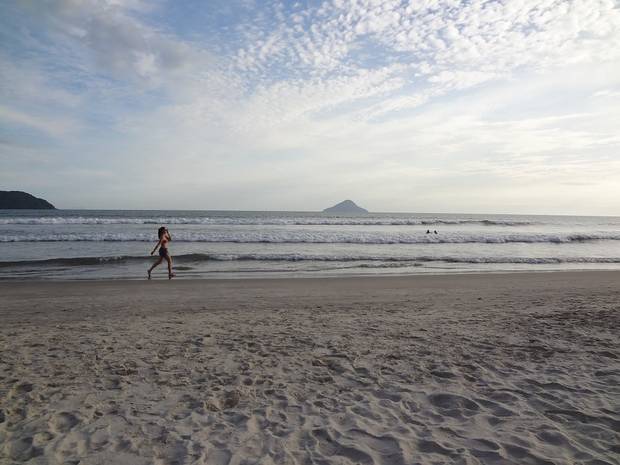 4-claves-para mantener-tu-cuerpo-en-vacaciones-playa