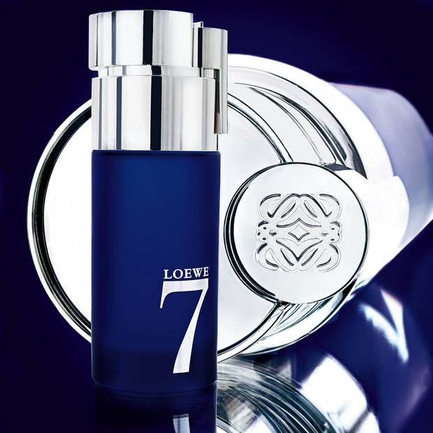 5 esenciales viajar con estilo loewe 7 perfume
