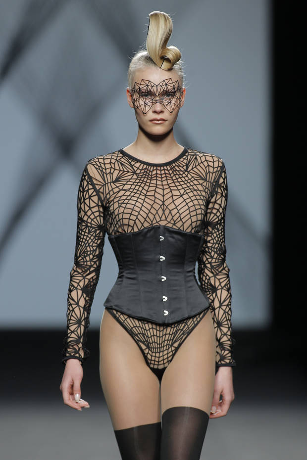 maya hansen 50 sombras mas oscuras 5