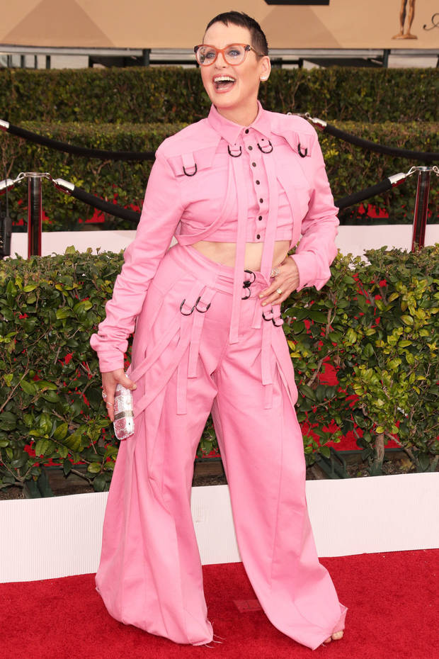 64860_lori-petty-alfombra-roja-sag-awards-2016