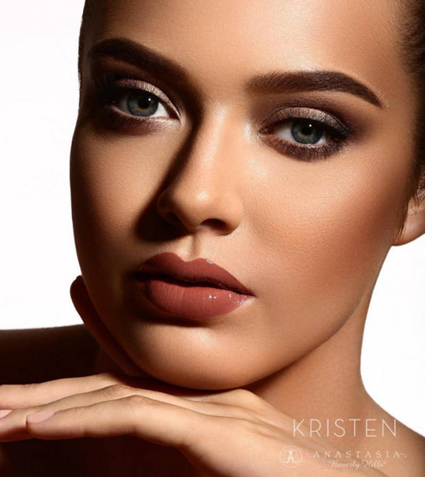 ANASTASIA - VANIDAD - 1
