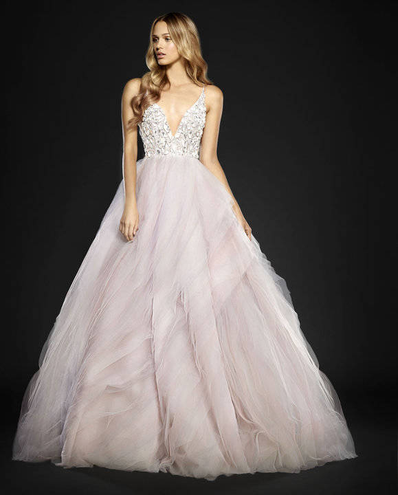 Boda Hayley Peige