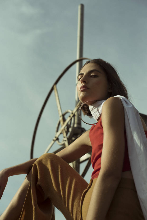 Editorial de Moda WIND SHADOWS Maria-Larrev_IRENE47