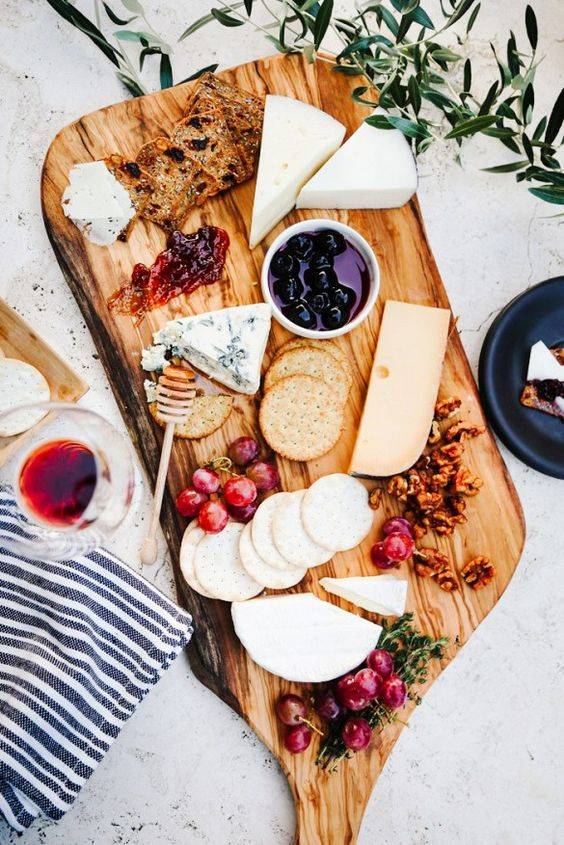 foodie vanidad tabla de quesos higo mermelada