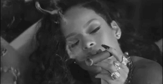 fumar_moda_rihanna