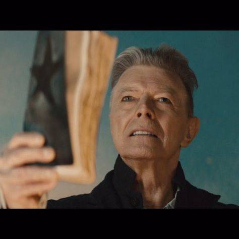 hombres 2016 vanidad david bowie