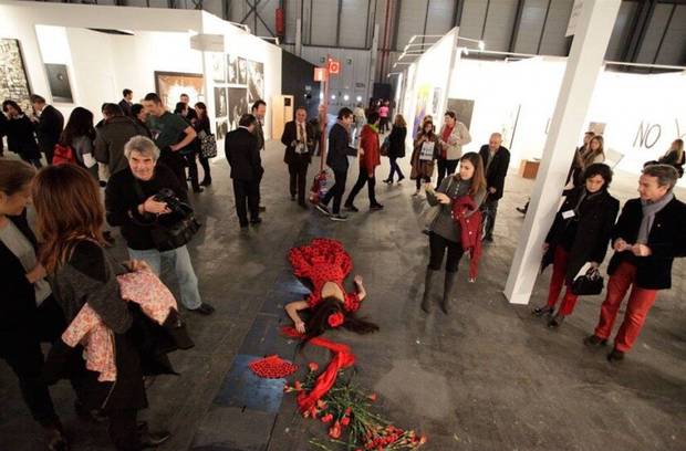 Escena de arte ARCO @ARTENFURECIDOS