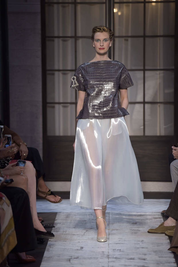 Look 17