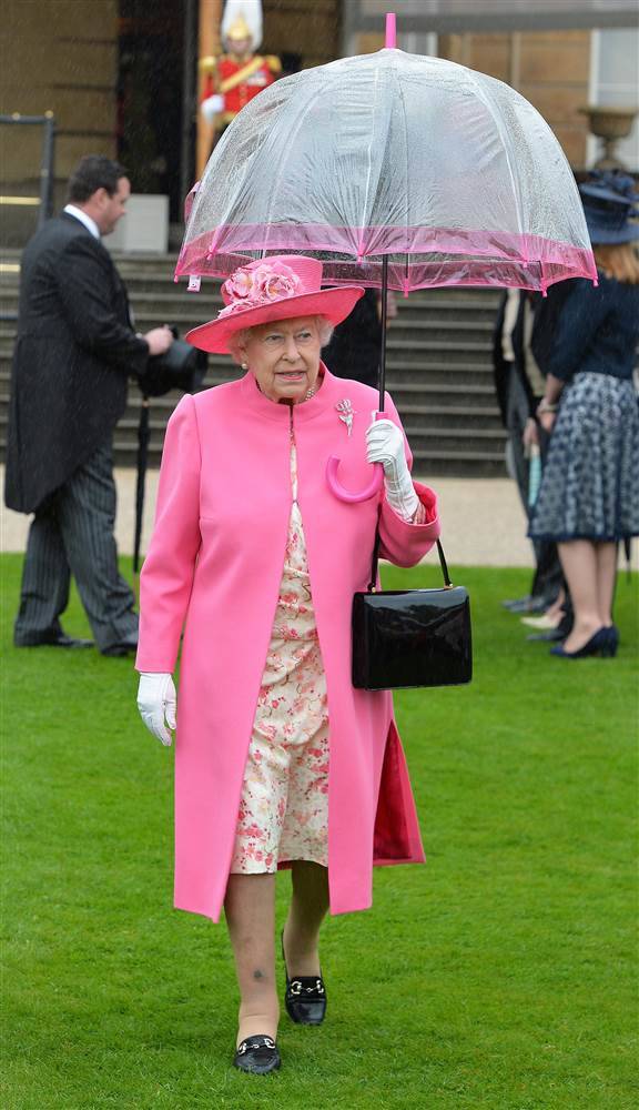 looks mas impactantes semana Isabel II