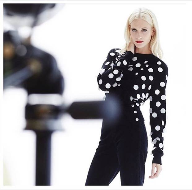 los-petos-no-son-cosa-de-ninos-15-casos-practicos-que-lo-demuestran-en-clave-sexy-poppy-delevigne-01