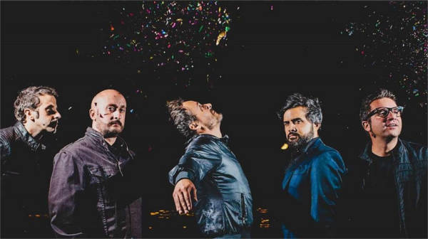 LoveOfLesbian_Vanidad