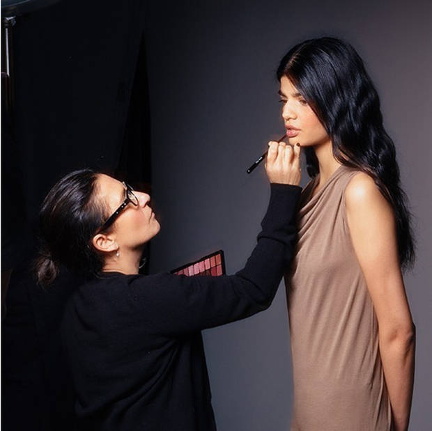 maquillaje-mujer-industria bobbi brown - vanidad - 4