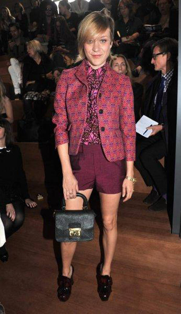 miumiufrontrowpost3.jpg miumiufrontrowpost3.jpg