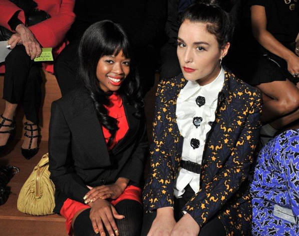 miumiufrontrowpost4.jpg miumiufrontrowpost4.jpg