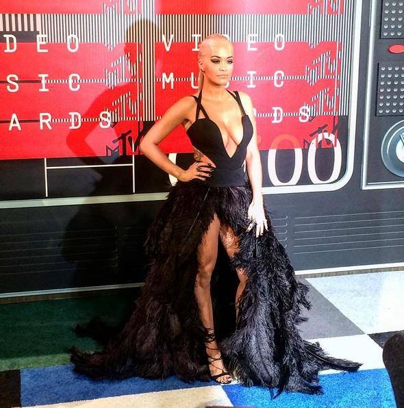 mtv-vmas-2015-vanidad-17