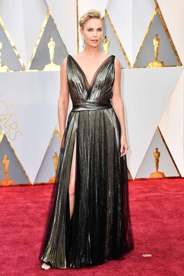 Oscars_2017_Charlize_Theron