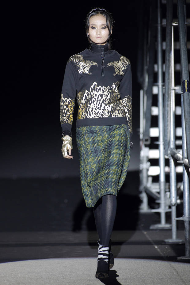 seis-looks-de-alvarno-dignos-de-un-museo-05