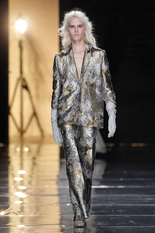 tres-looks-de-duyos-para-el-fondo-de-armario-perfecto-02