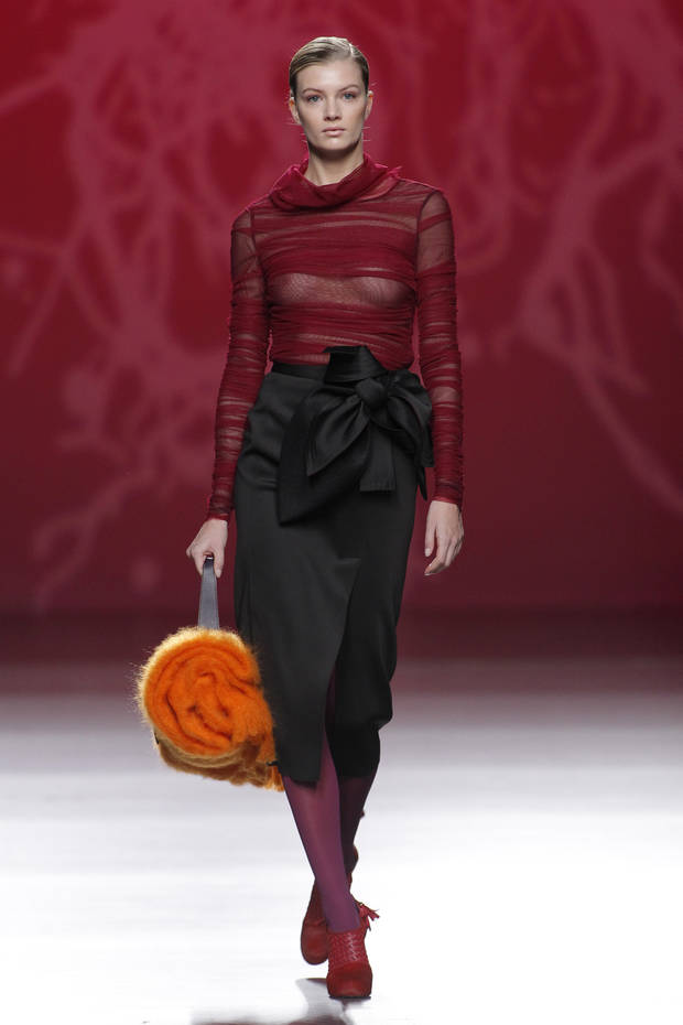 los-mejores-looks-para-ir-a-la-oficina-extraidos-del-desfile-de-ulises-merida-07