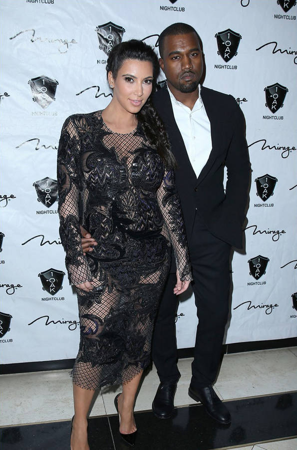 pregnant-kim-kardashian-kanye-west-new-years-eve-red-carpet-01