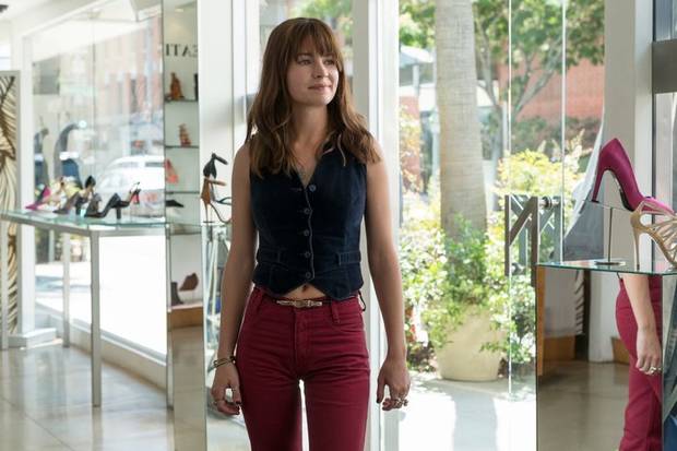 series girlboss estilismo
