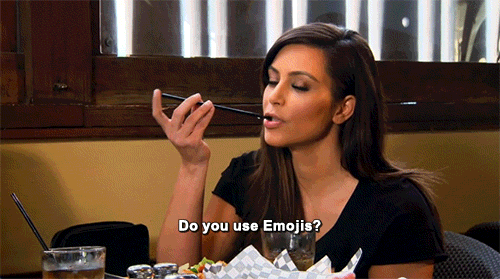 Snapchat y Periscope. Las nuevas redes sociales que los famosos adoran kim kardashian emoji