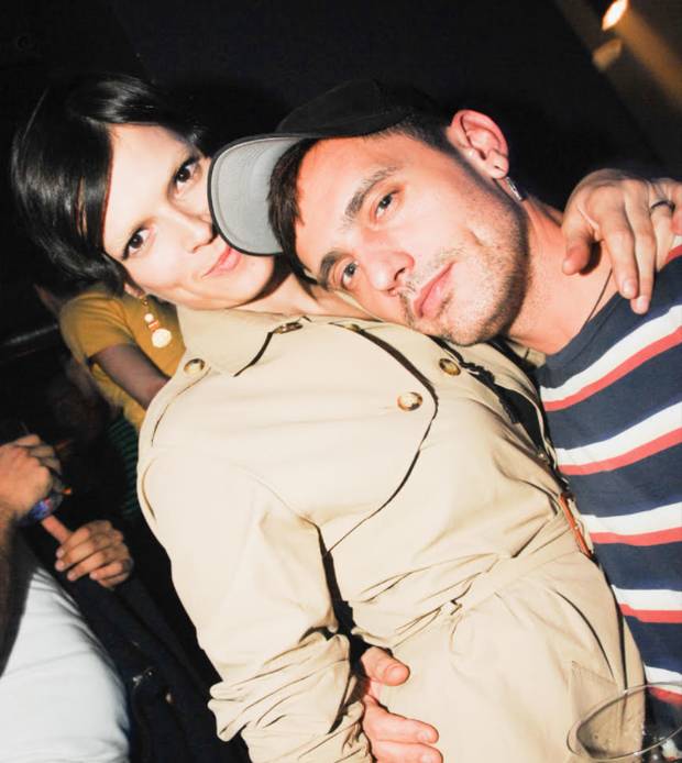 bimba bose muere posado con david delfin