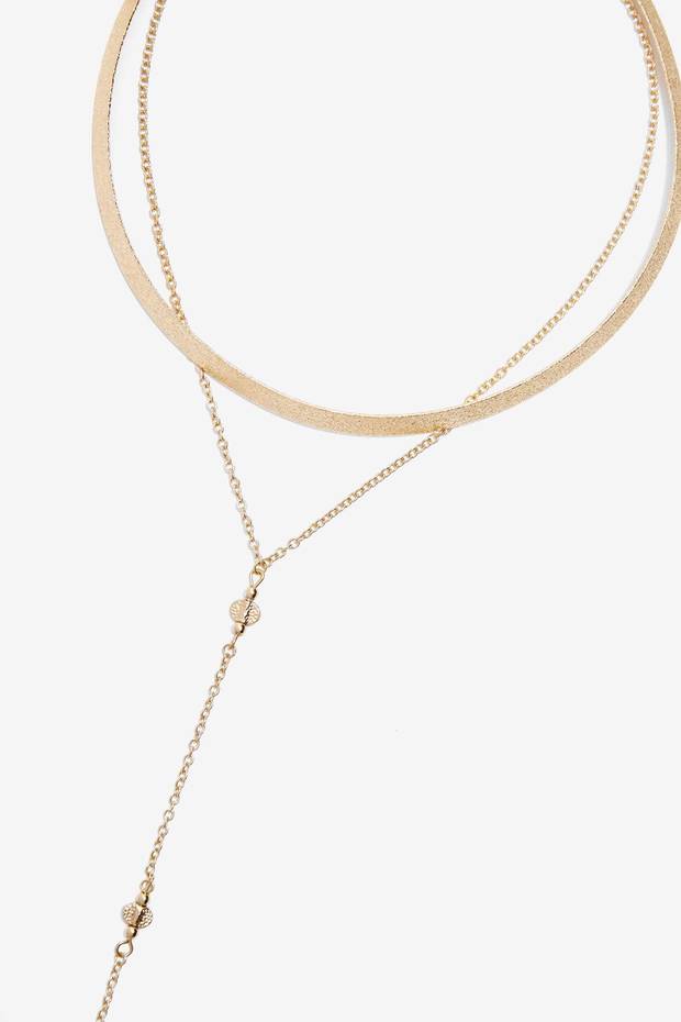 chocker_nastygal
