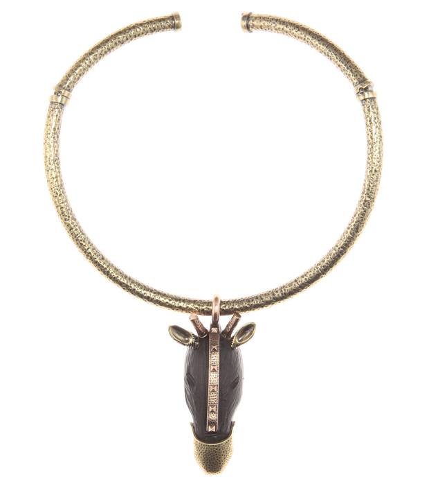 chocker_valentino