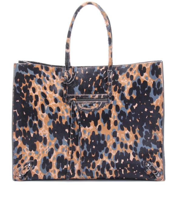 como_llevar_print_animal_manteniendo_la_elegancia_balenciaga