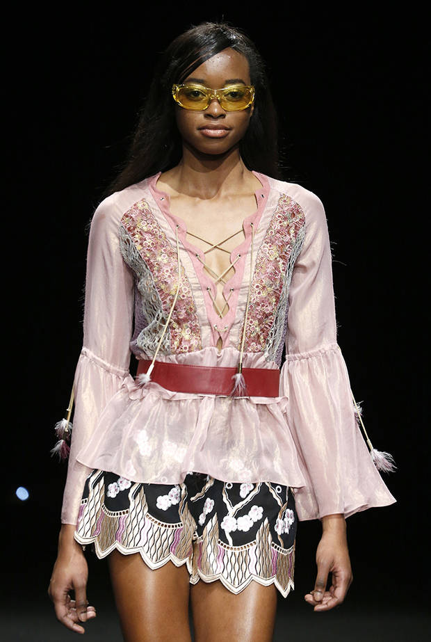 DESFILE 080 CUSTO 4