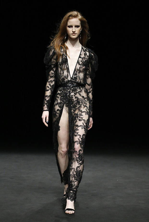 DESFILE 080 ZE 3
