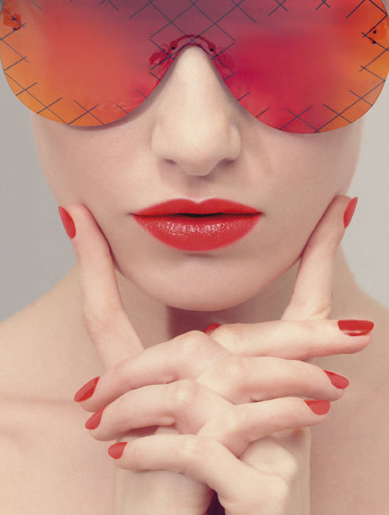 Editorial Belleza Sube el color Capture0035-2