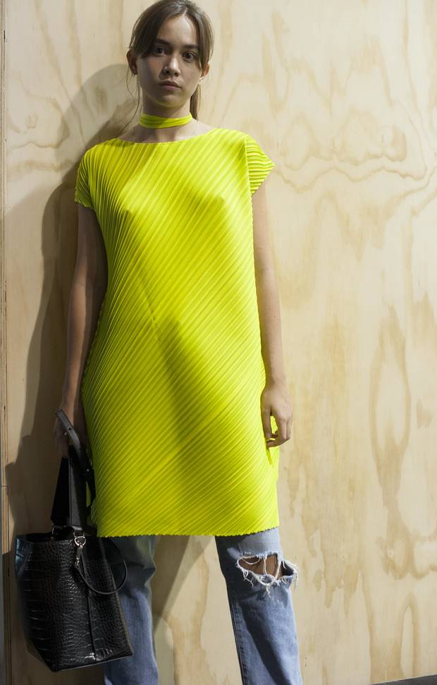 especial-mbfwm16-el-street-style-mas-extravagante-8