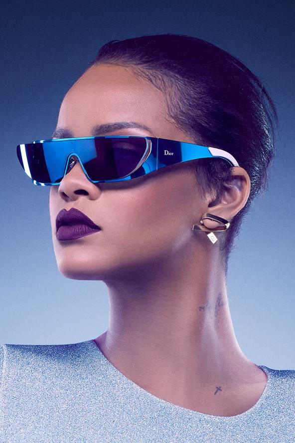 famosos_diseñadores_rihanna
