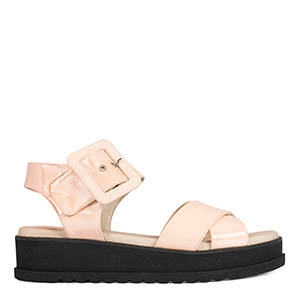 lo-must-glam-las-15-sandalias-fetiche-este-verano-un-paso-mas